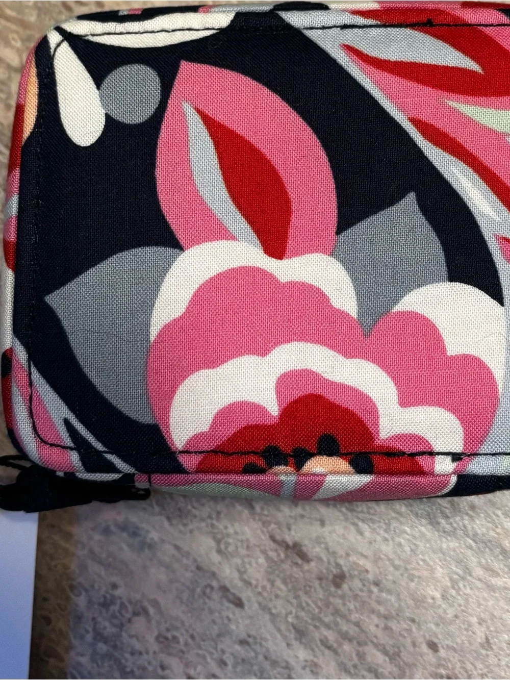 Vera Bradley Pink Red Navy Floral Travel Pill Case